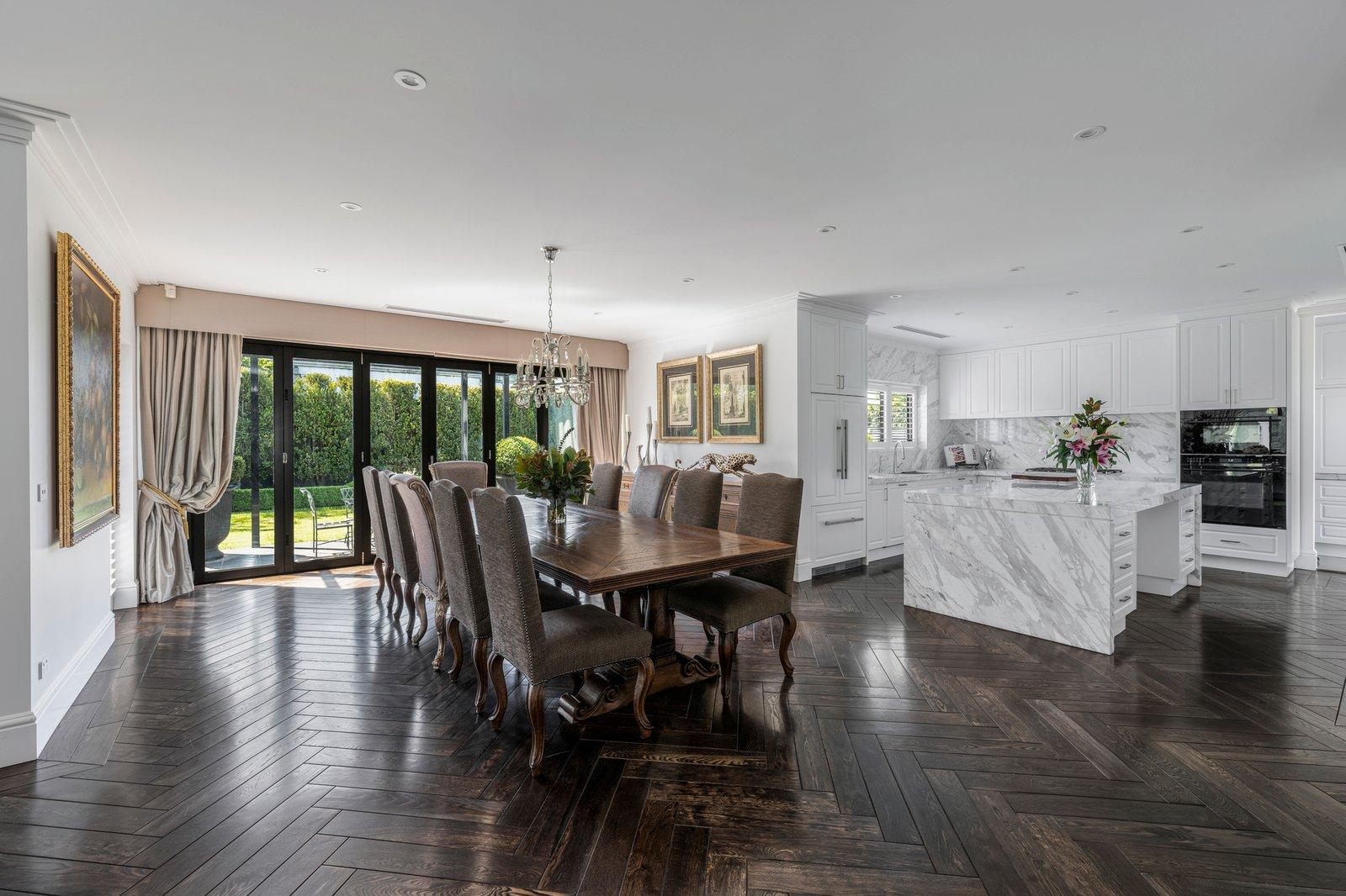 4 Teringa Place, Toorak, 3142