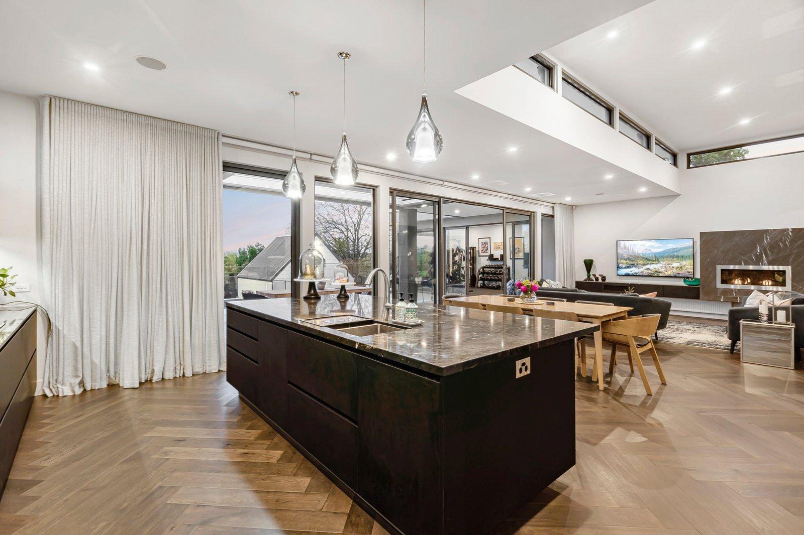 40-42 Balwyn Road, Canterbury, 3126