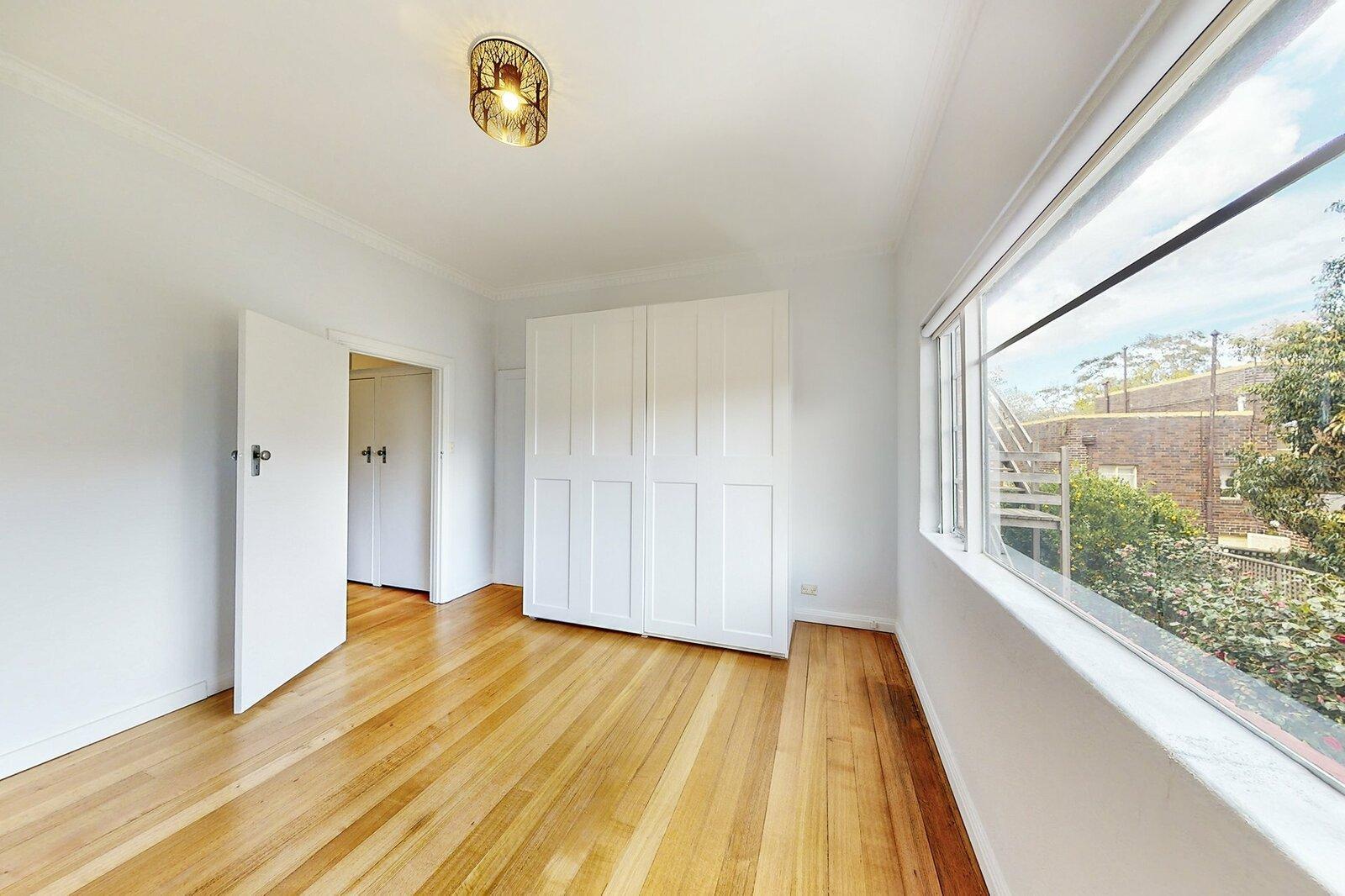 4/1 Lansell Road, Toorak, 3142