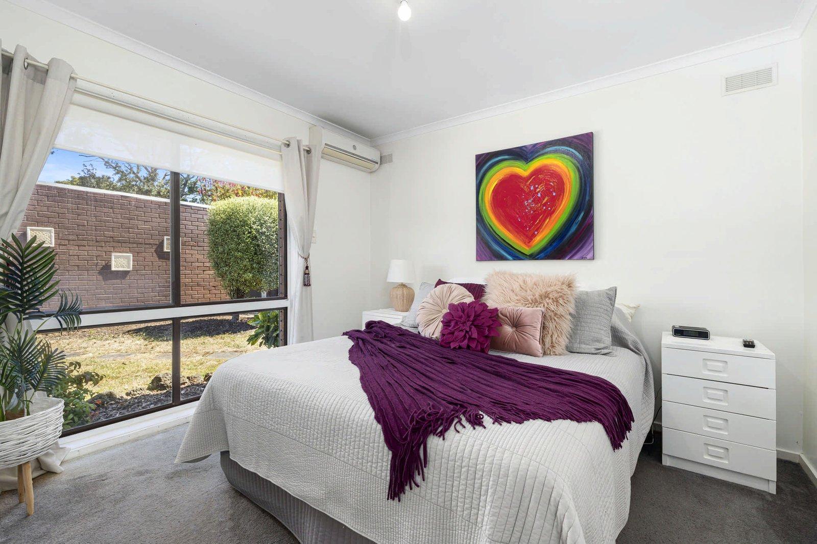 4/17-19 Van Ness Avenue, Mornington, 3931