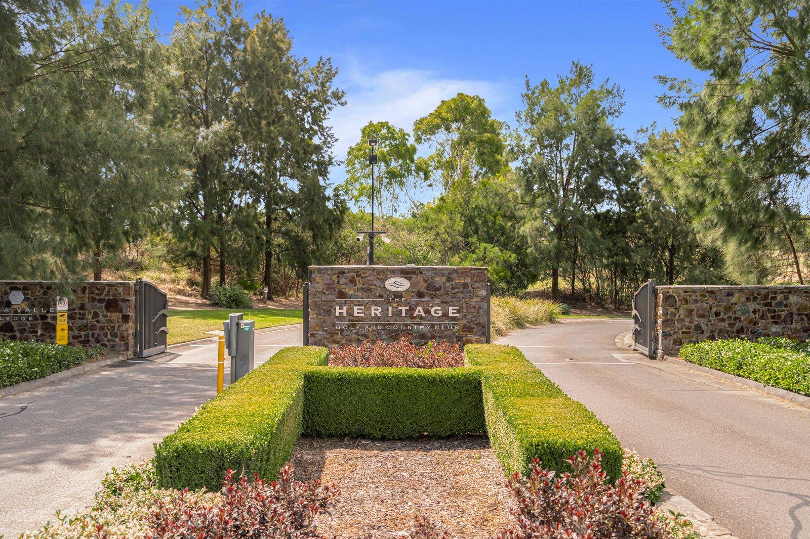 43 St John Circle, Chirnside Park, 3116