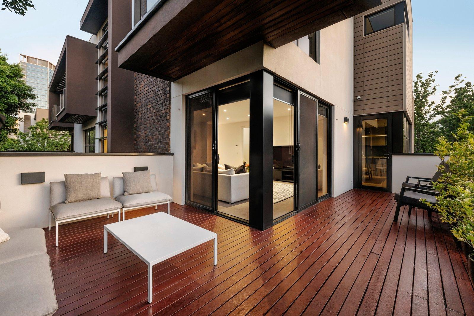 45 South Wharf Drive, Docklands, 3008