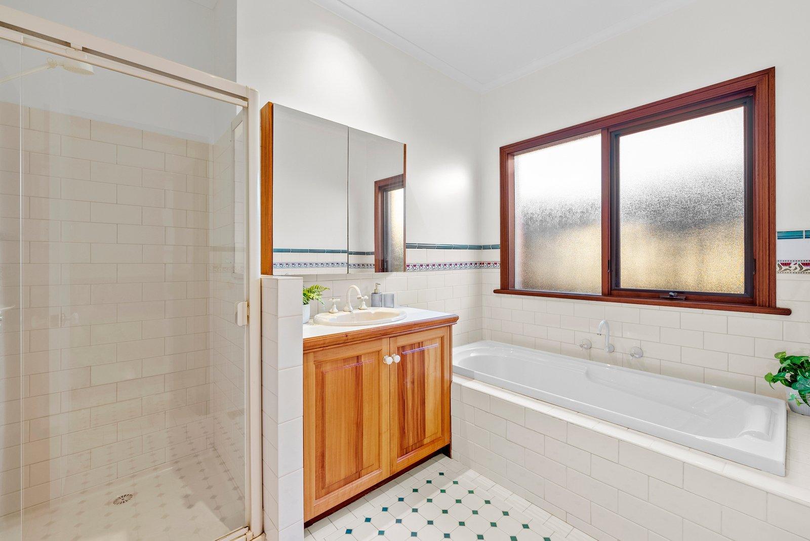 49 Kennealy Street, Surrey Hills, 3127