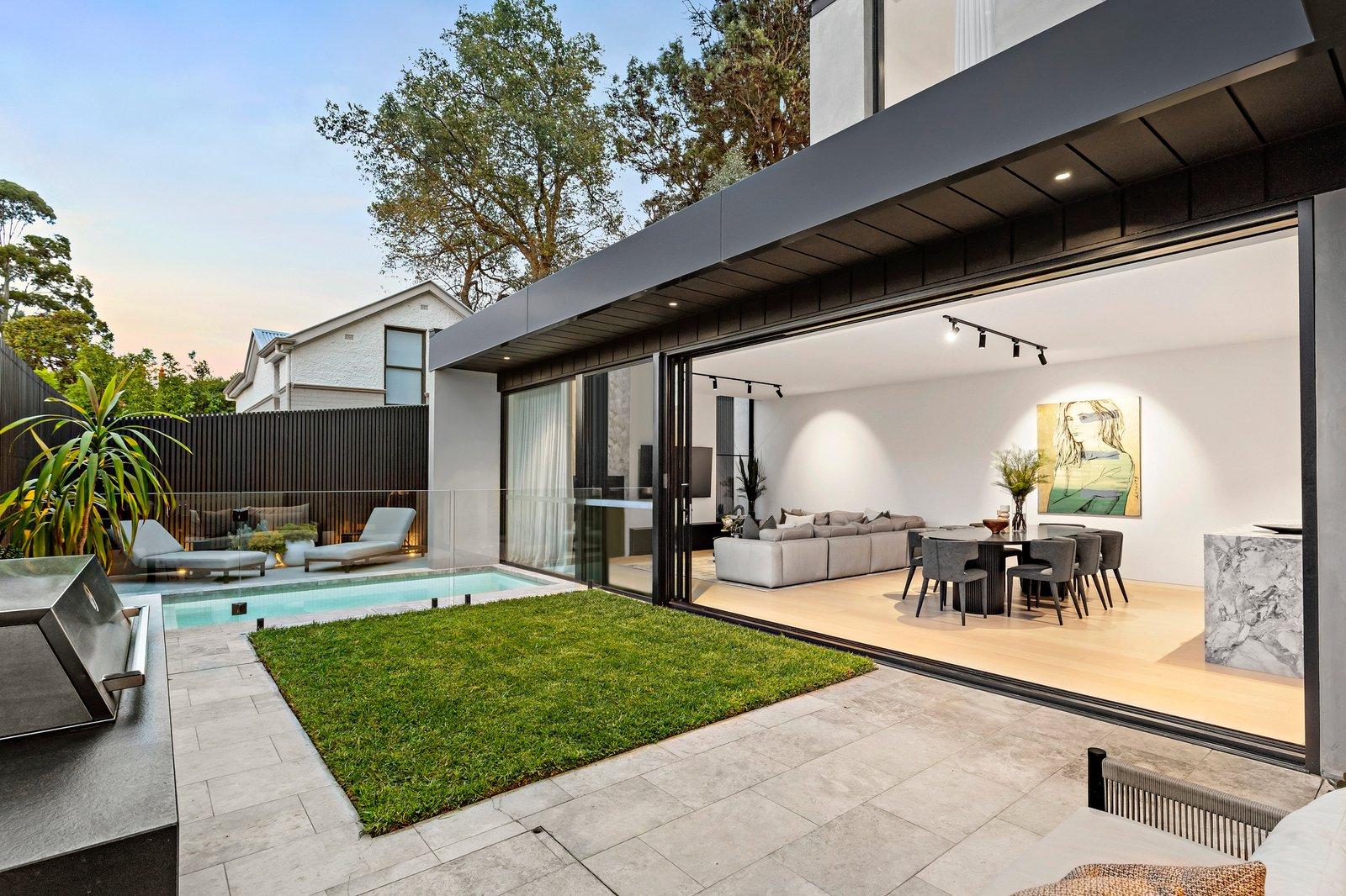 4A Dunlop Avenue, Kew, 3101