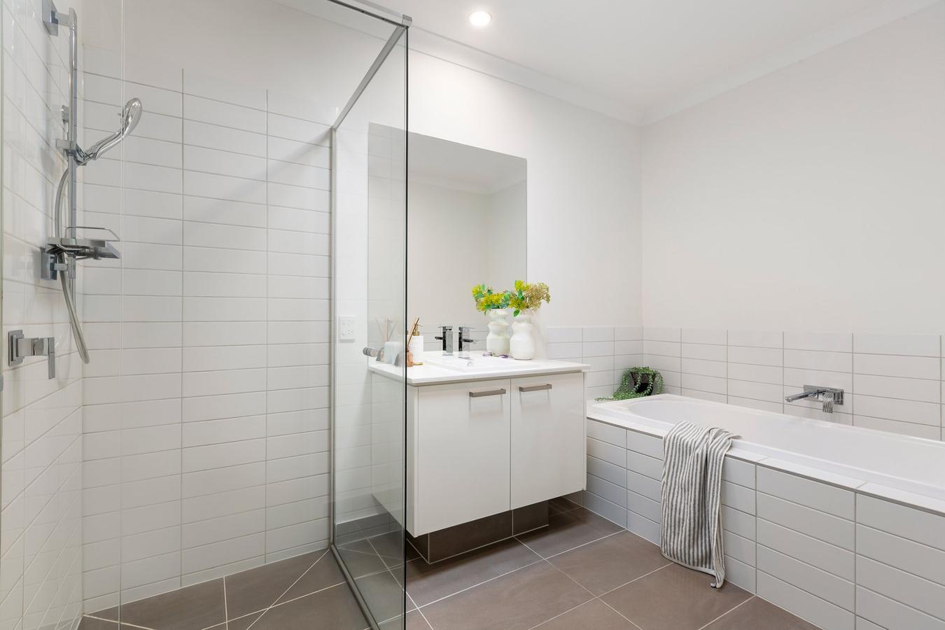 5 Weinberg Walk, Heidelberg Heights, 3081