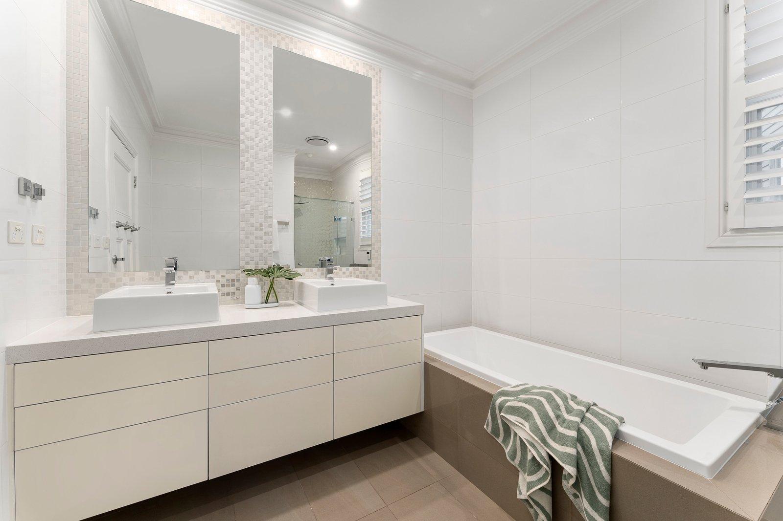 5 Winson Green Road, Canterbury, 3126