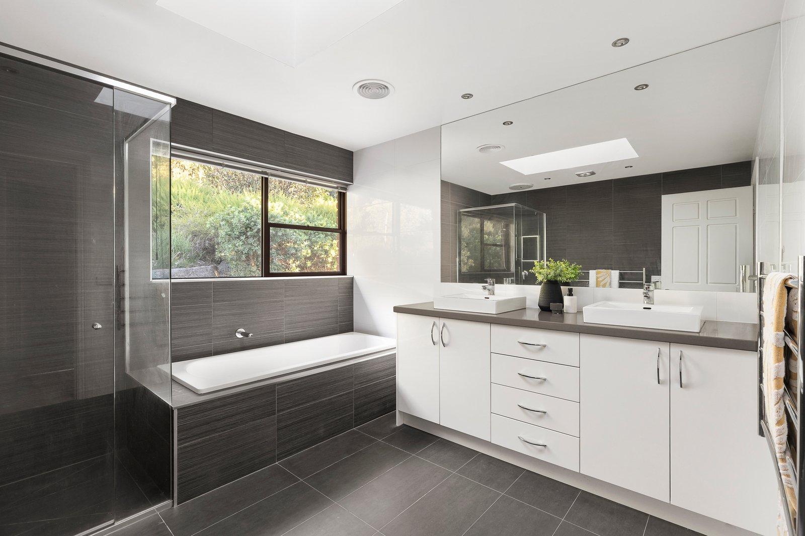 5 Yileen Court, Donvale, 3111