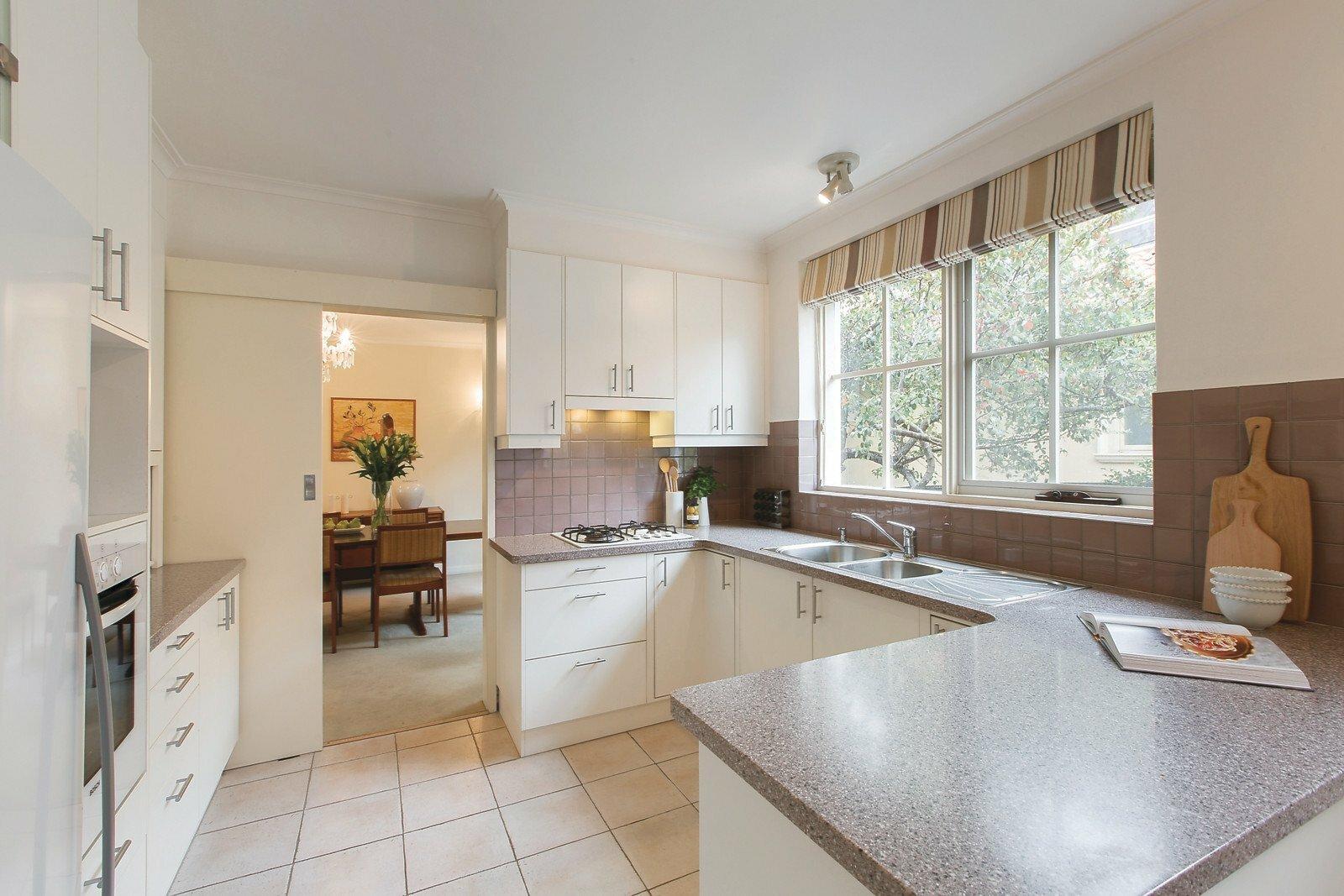 5/18 Lansell Road, Toorak, 3142