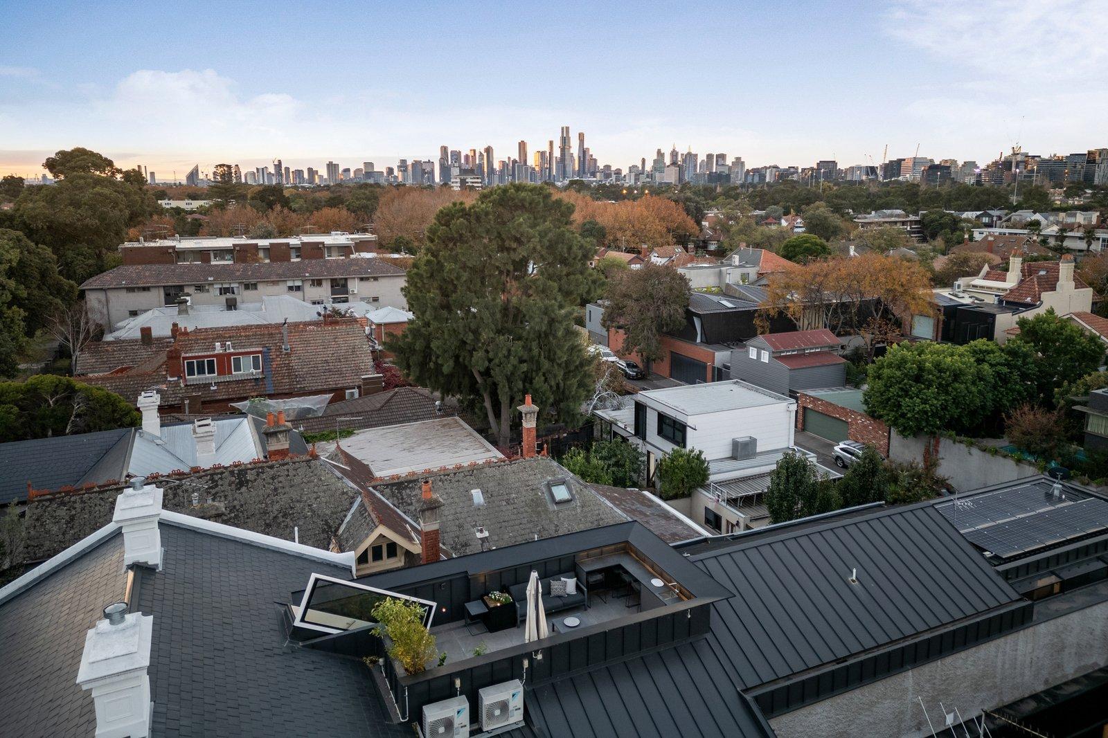 52 Park Street, St Kilda West, 3182