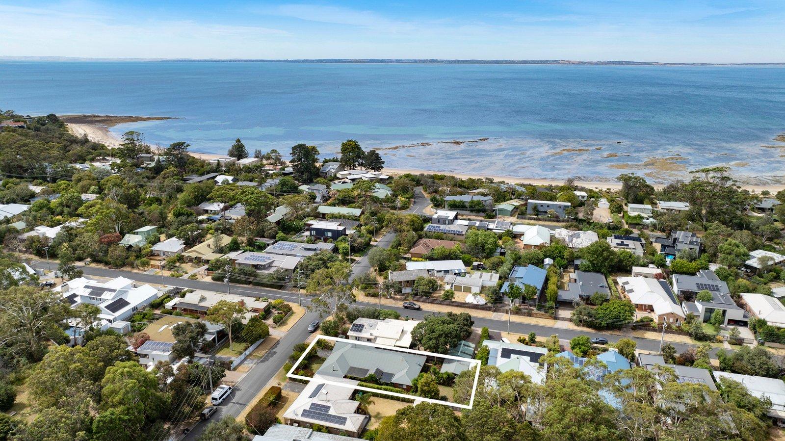 6 Marmaduke Street, Balnarring Beach, 3926