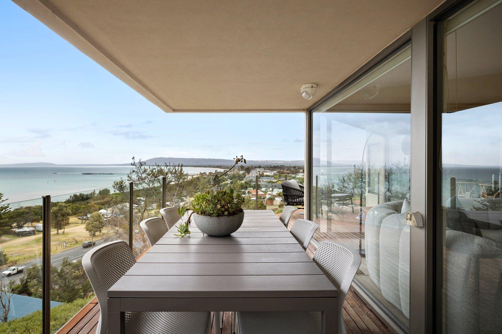 6 Minnimurra Road, Rye, 3941