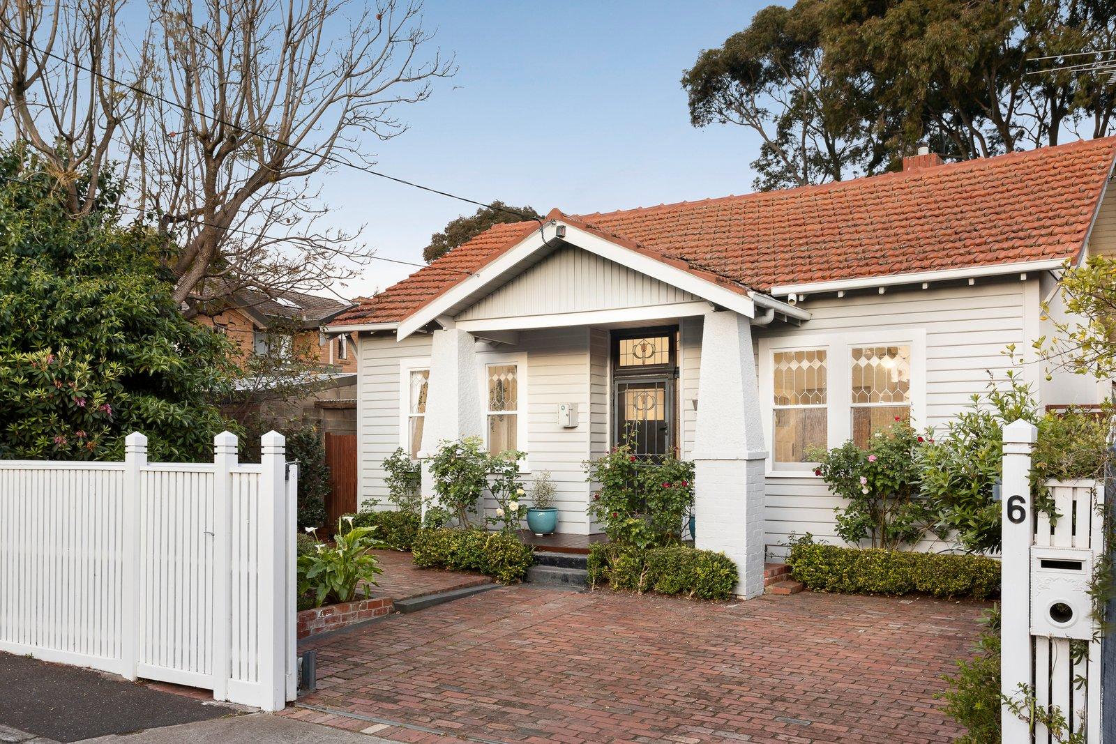 6 Clarkson Avenue, Brighton, 3186