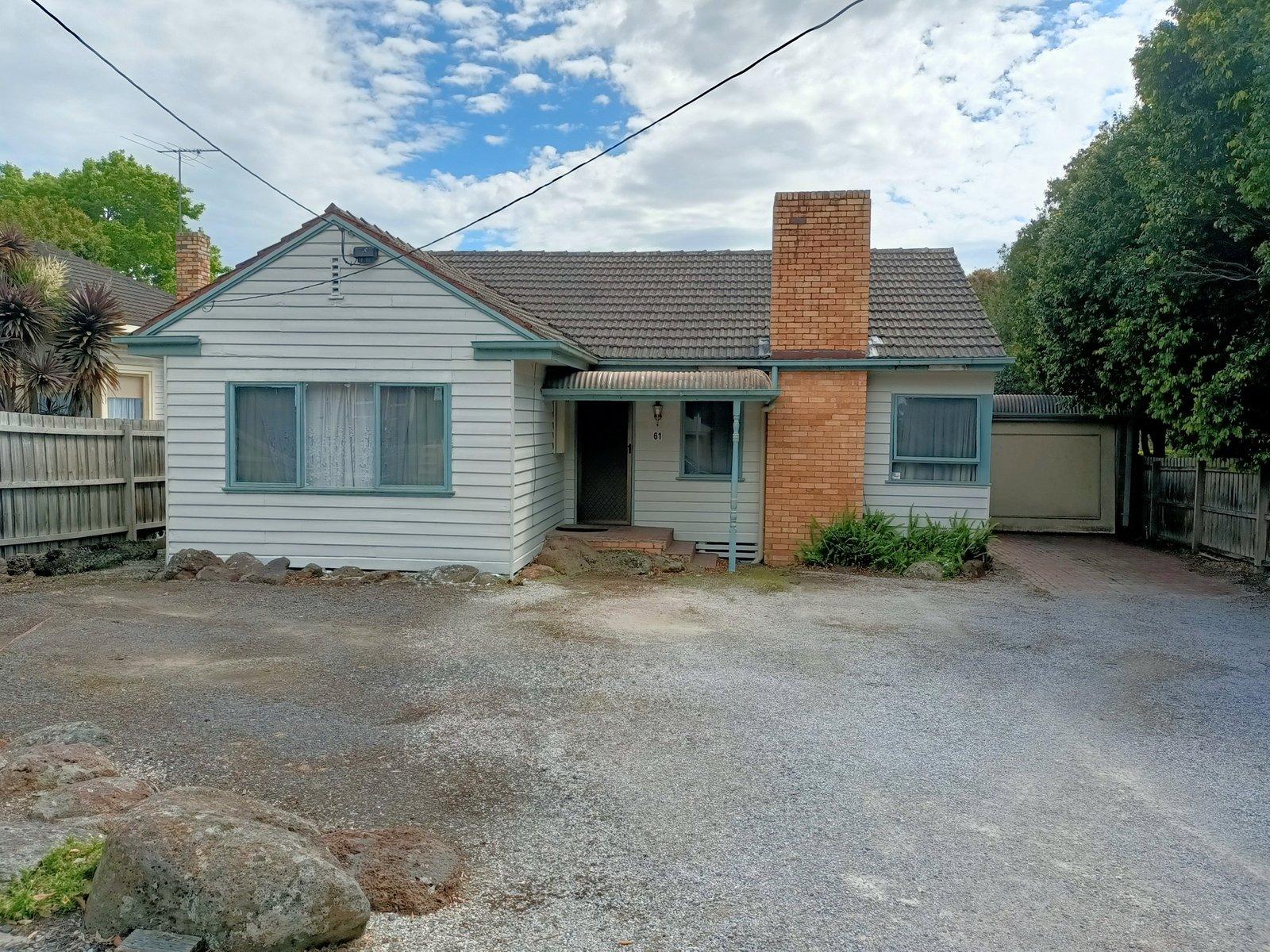 61 Melrose Street, Mont Albert North, 3129