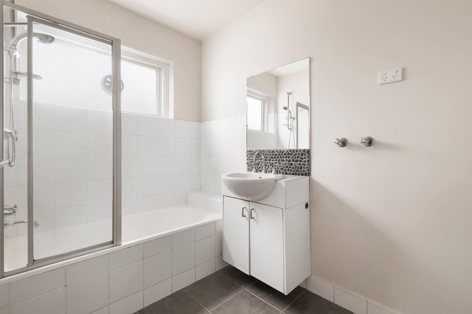 6/36 Auburn Grove, Hawthorn East, 3123