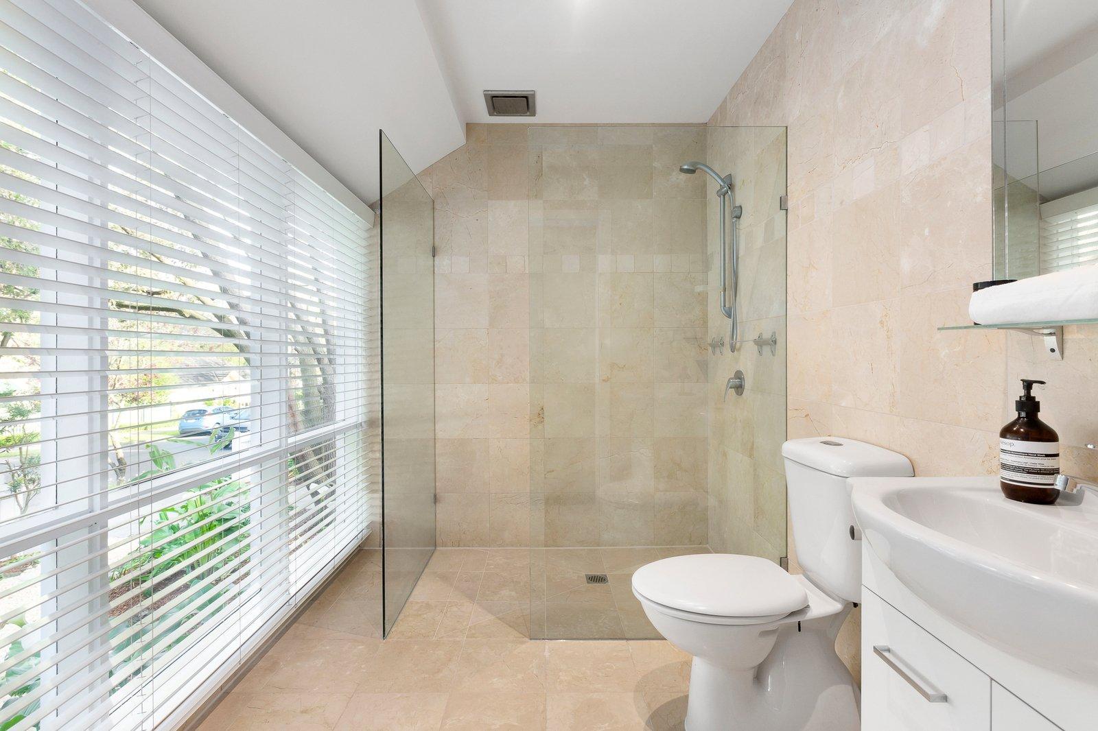 69 Rochester Road, Balwyn, Vic