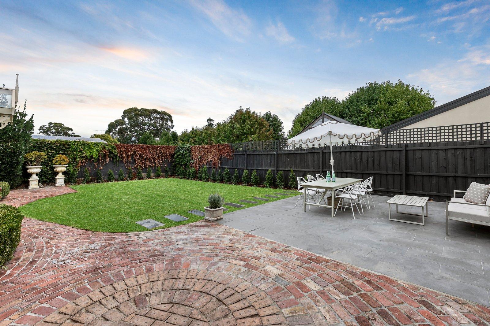 7 Barrington Avenue, Kew, 3101