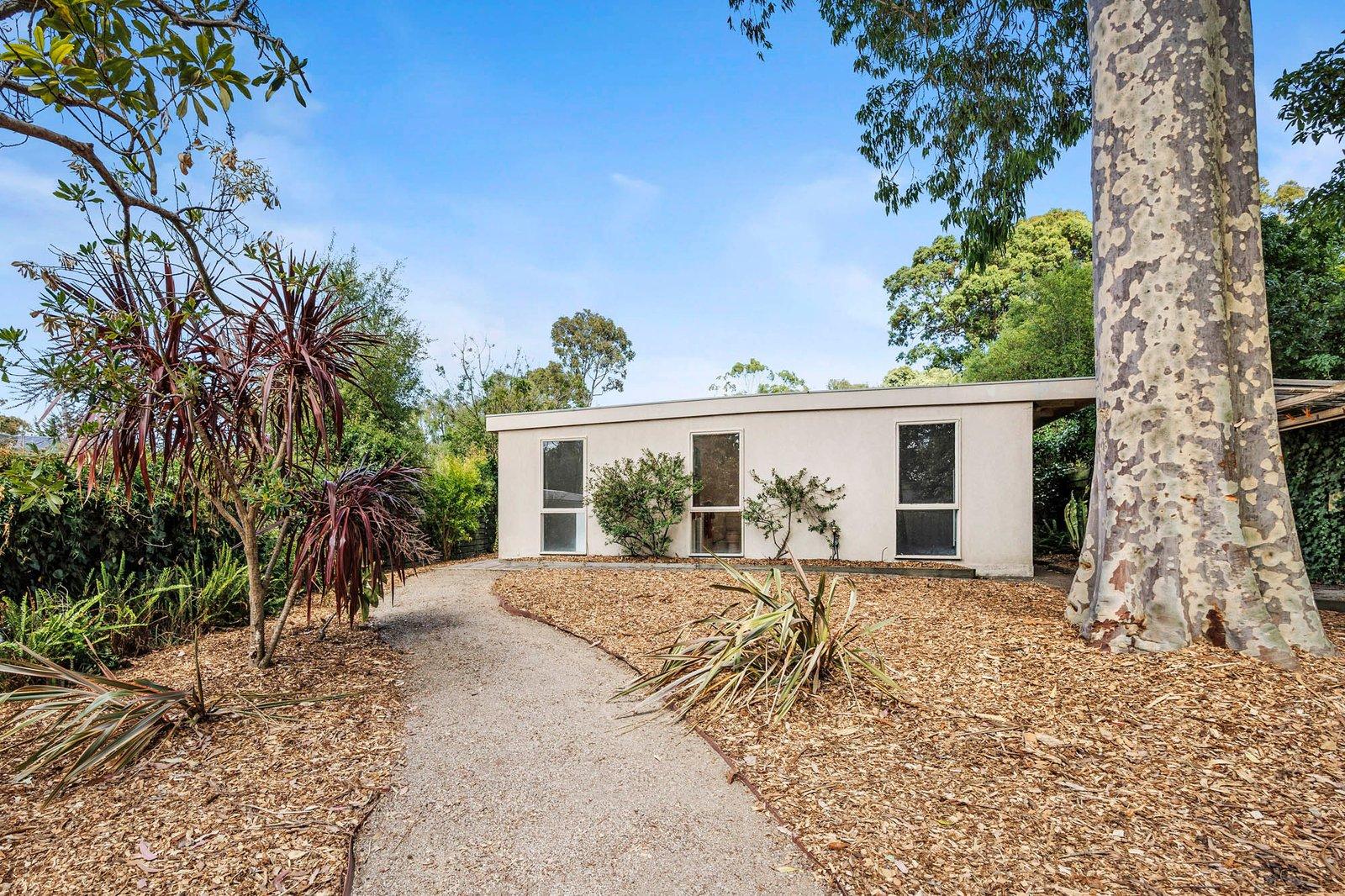 7 Gillards Road, Mount Eliza, 3930