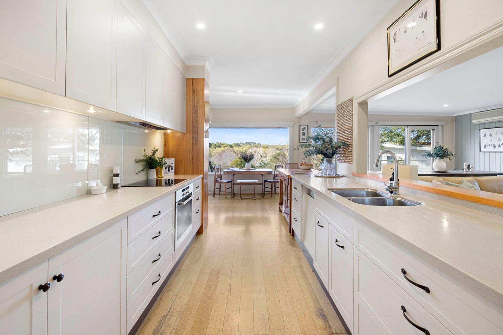 75 Arthurs Seat Road, Red Hill, 3937