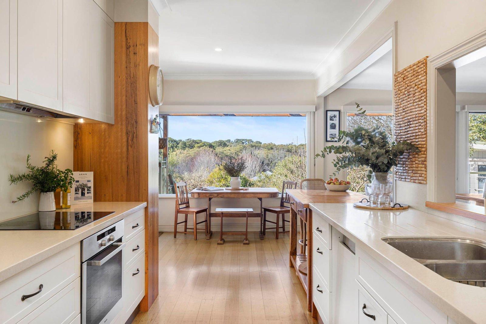 75 Arthurs Seat Road, Red Hill, 3937