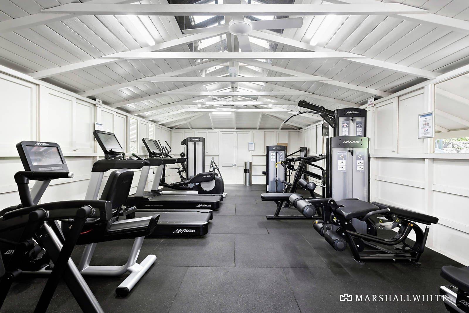 81 Wiltshire Drive, Kew, 3101