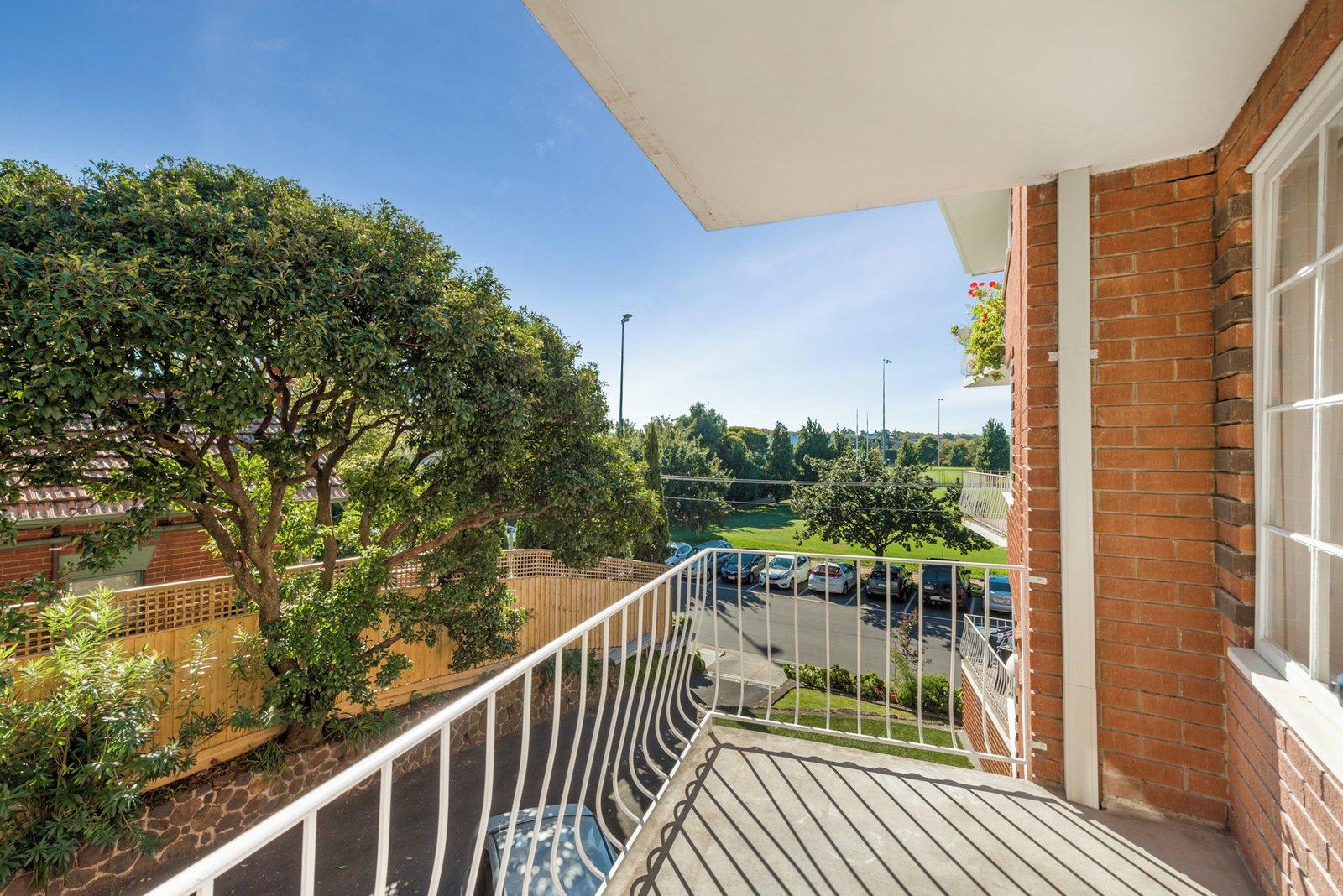 8/12a A'Beckett Street, Prahran, 3181