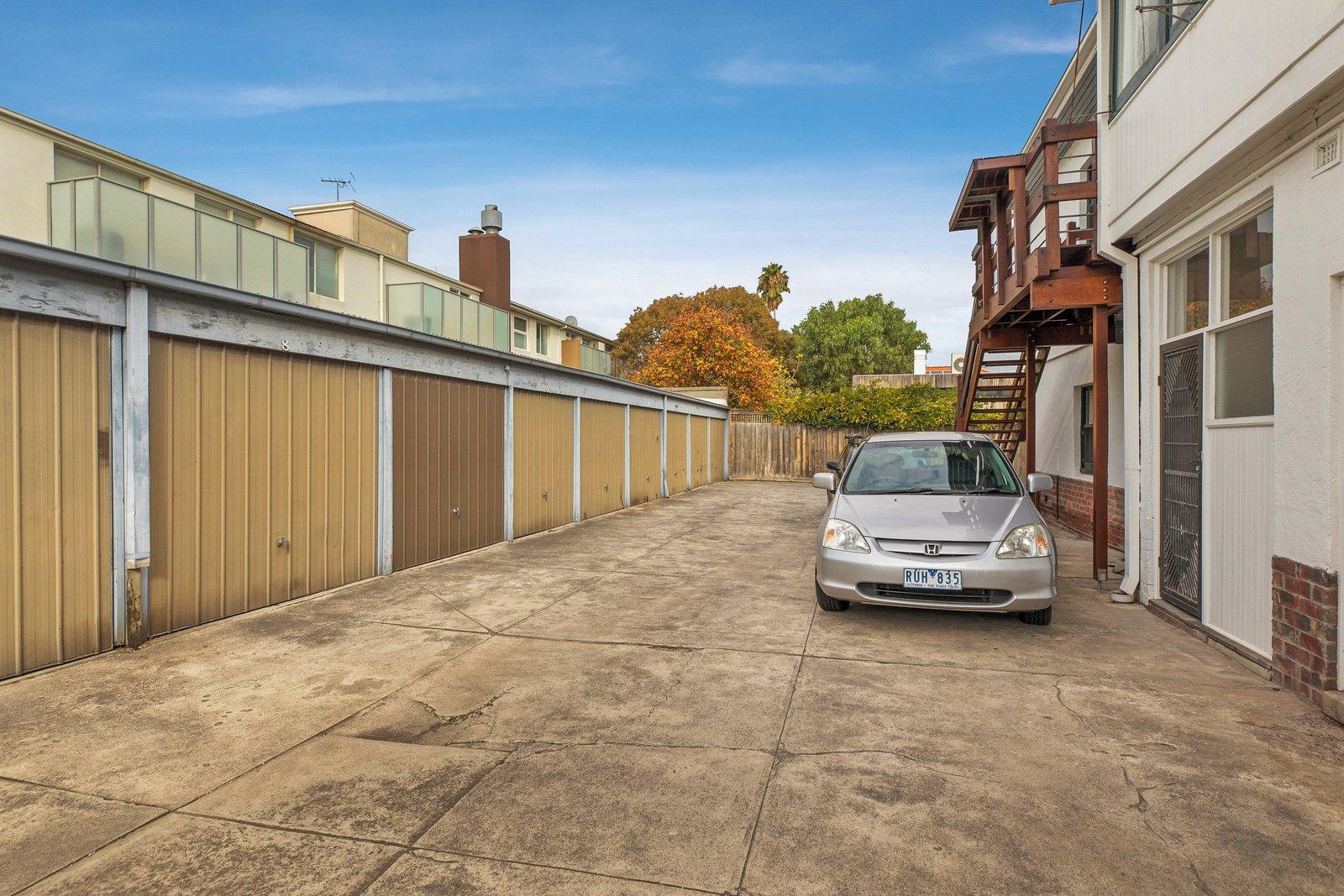 8/1A Hawsleigh Avenue, Balaclava, 3183