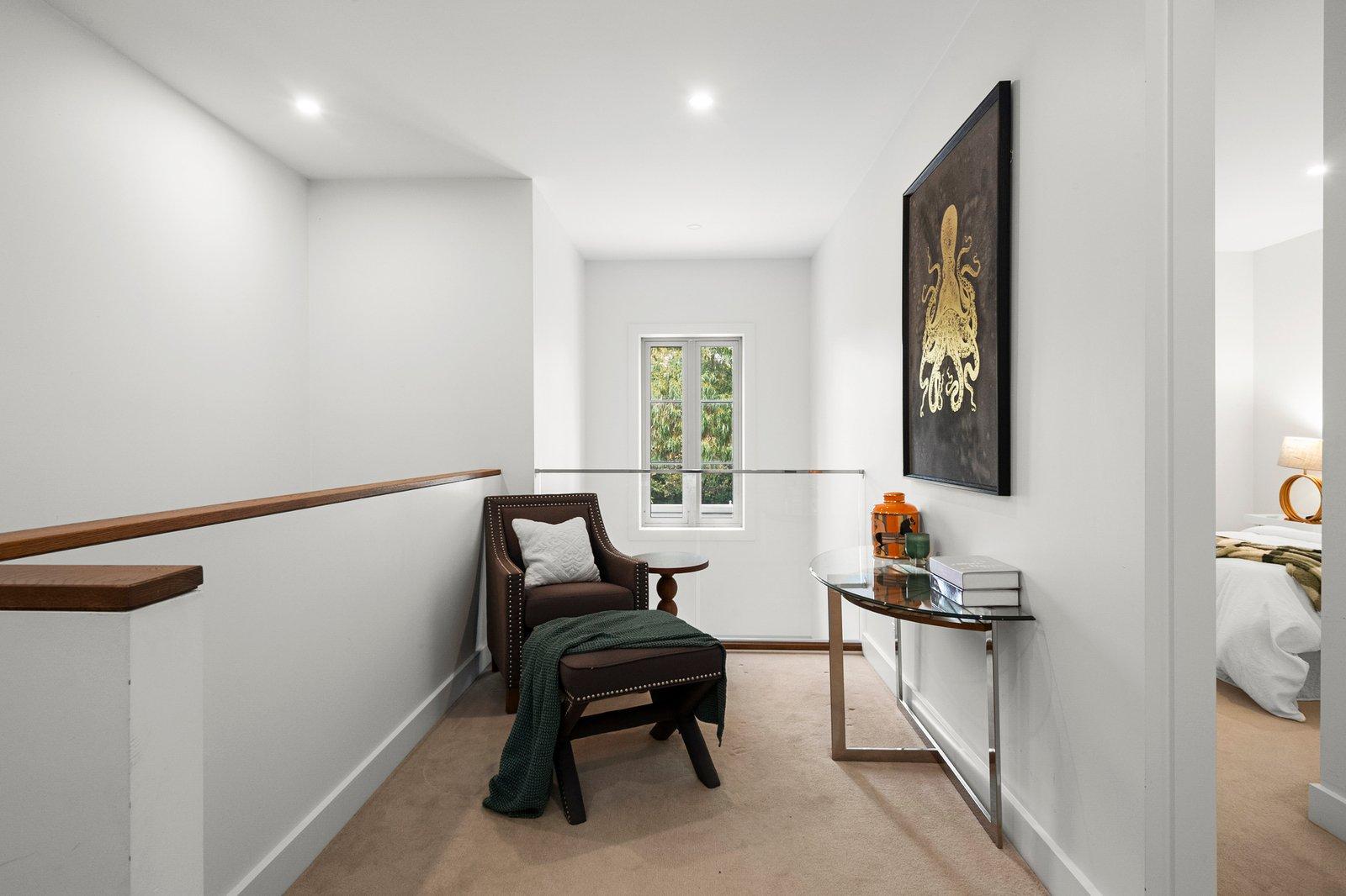 9 Manniche Avenue, Mont Albert North, 3129