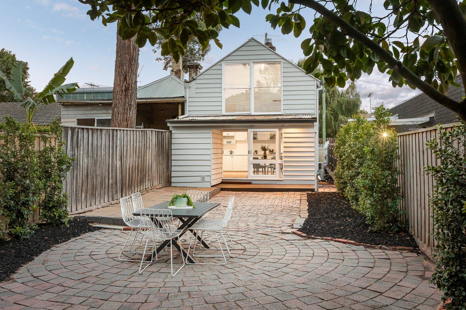 9 Ermington Place, Kew, 3101