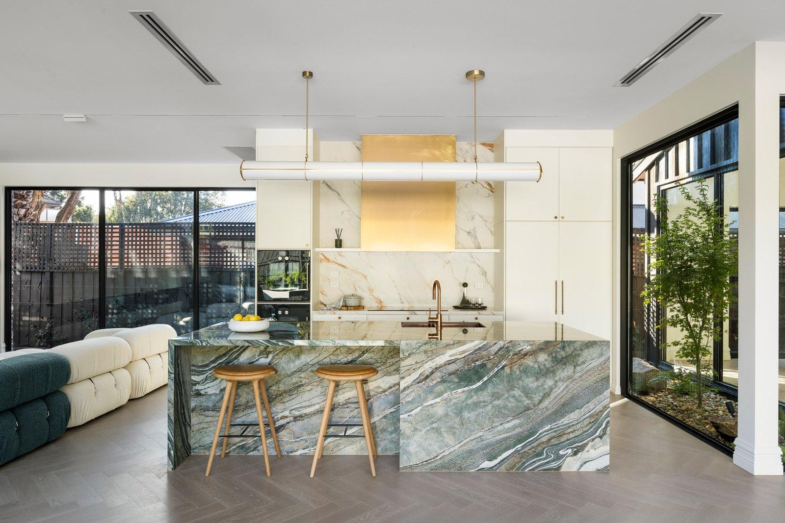 9 Hillcrest Avenue, Brighton, 3186