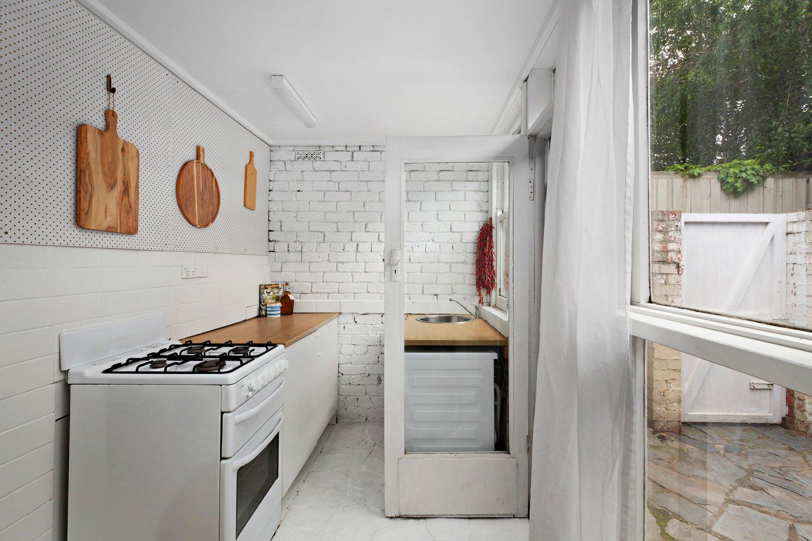 9 Young Street, Albert Park, 3206