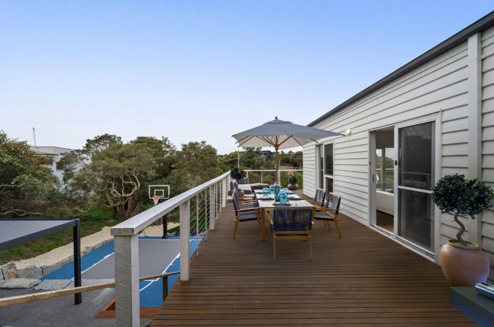 92 Golf Parade, Rye, 3941