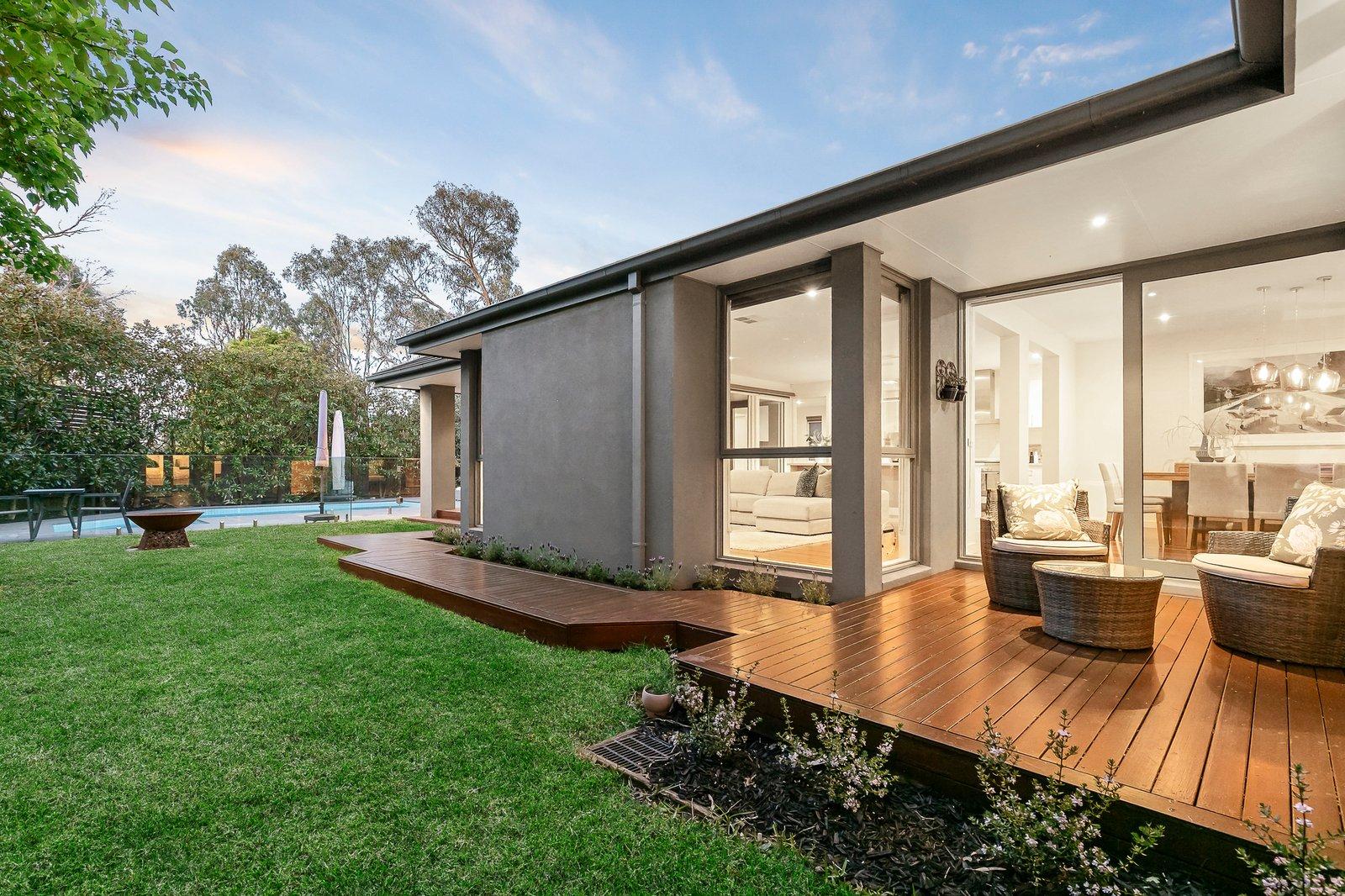 1 Wisteria Way, Warranwood, 3134