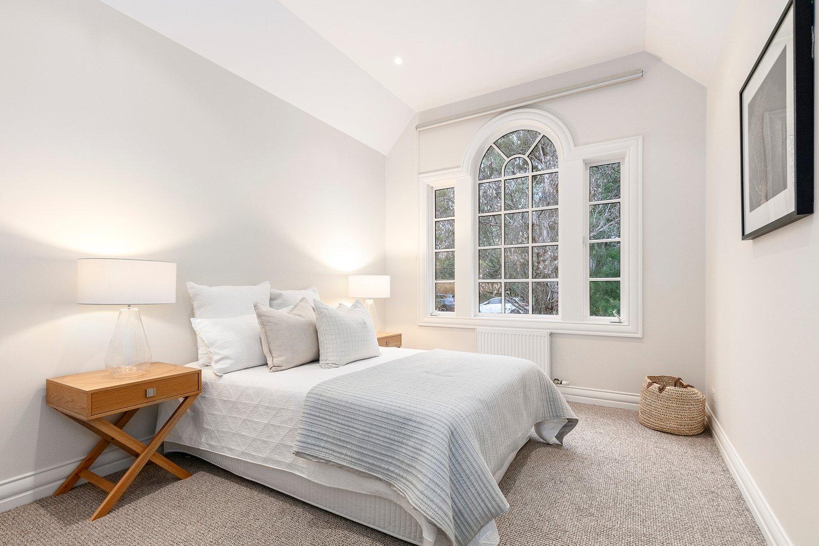 10 Acacia Avenue, Blackburn, 3130