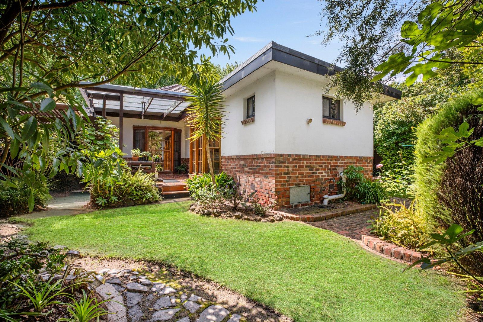 10 Halifax Street, Brighton, 3186