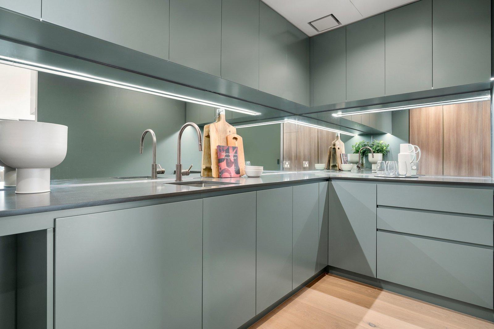 102/20 Main Drive, Kew, 3101