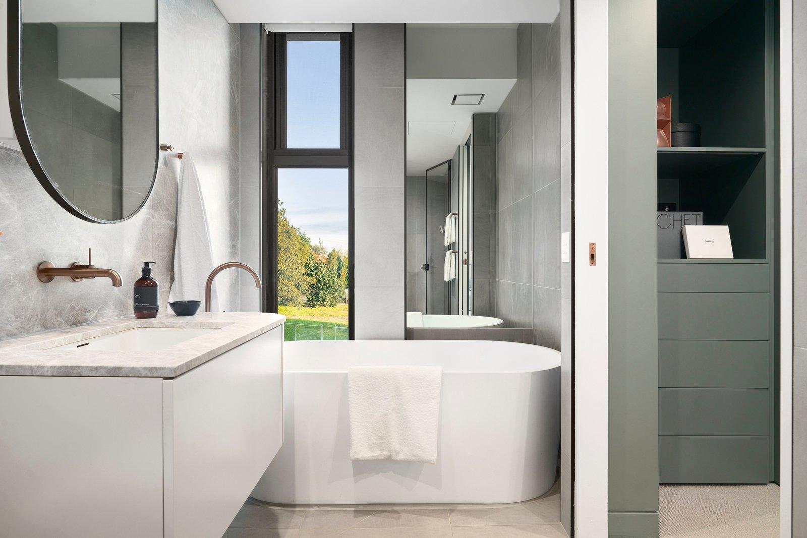 102/20 Main Drive, Kew, 3101