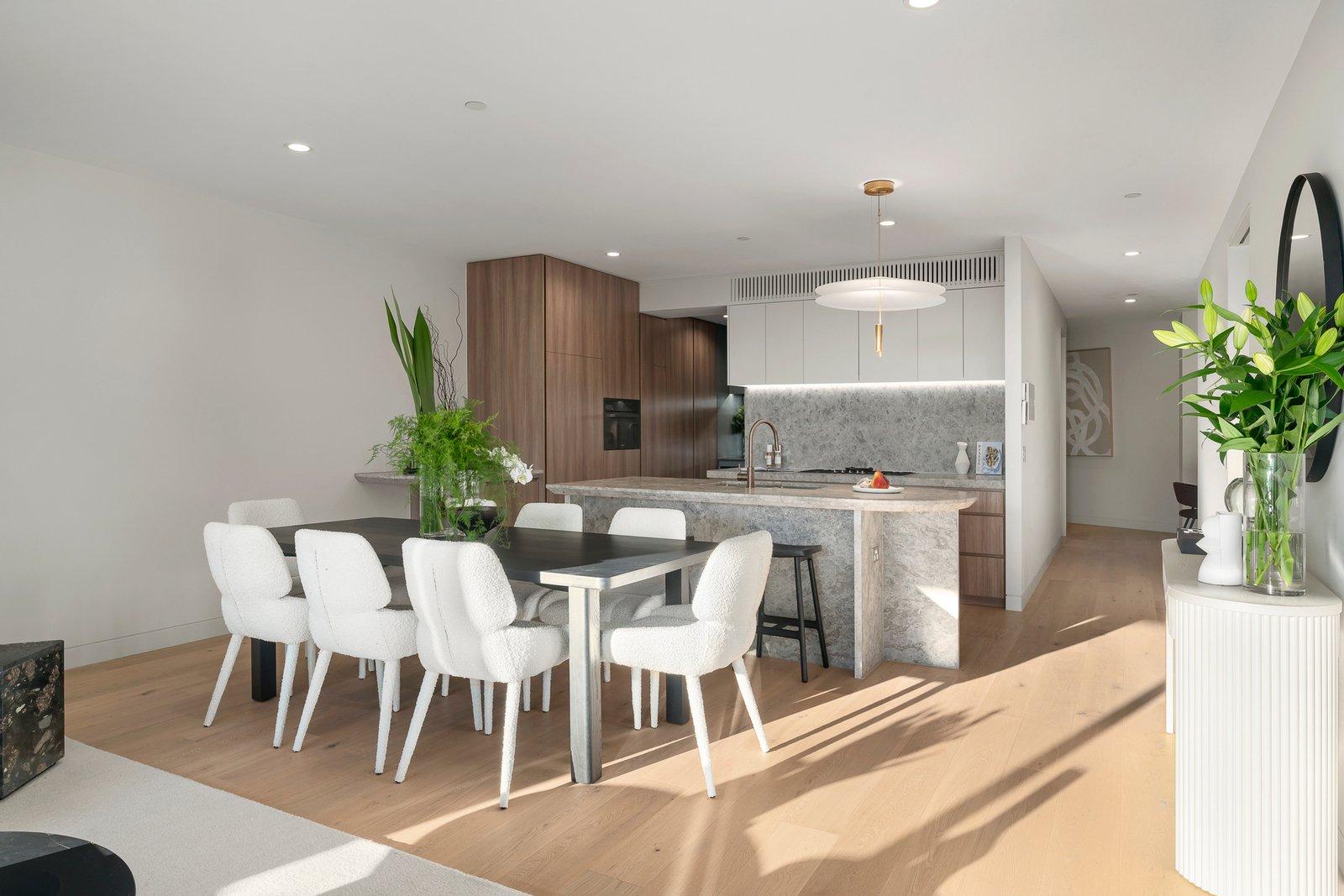 102/20 Main Drive, Kew, 3101