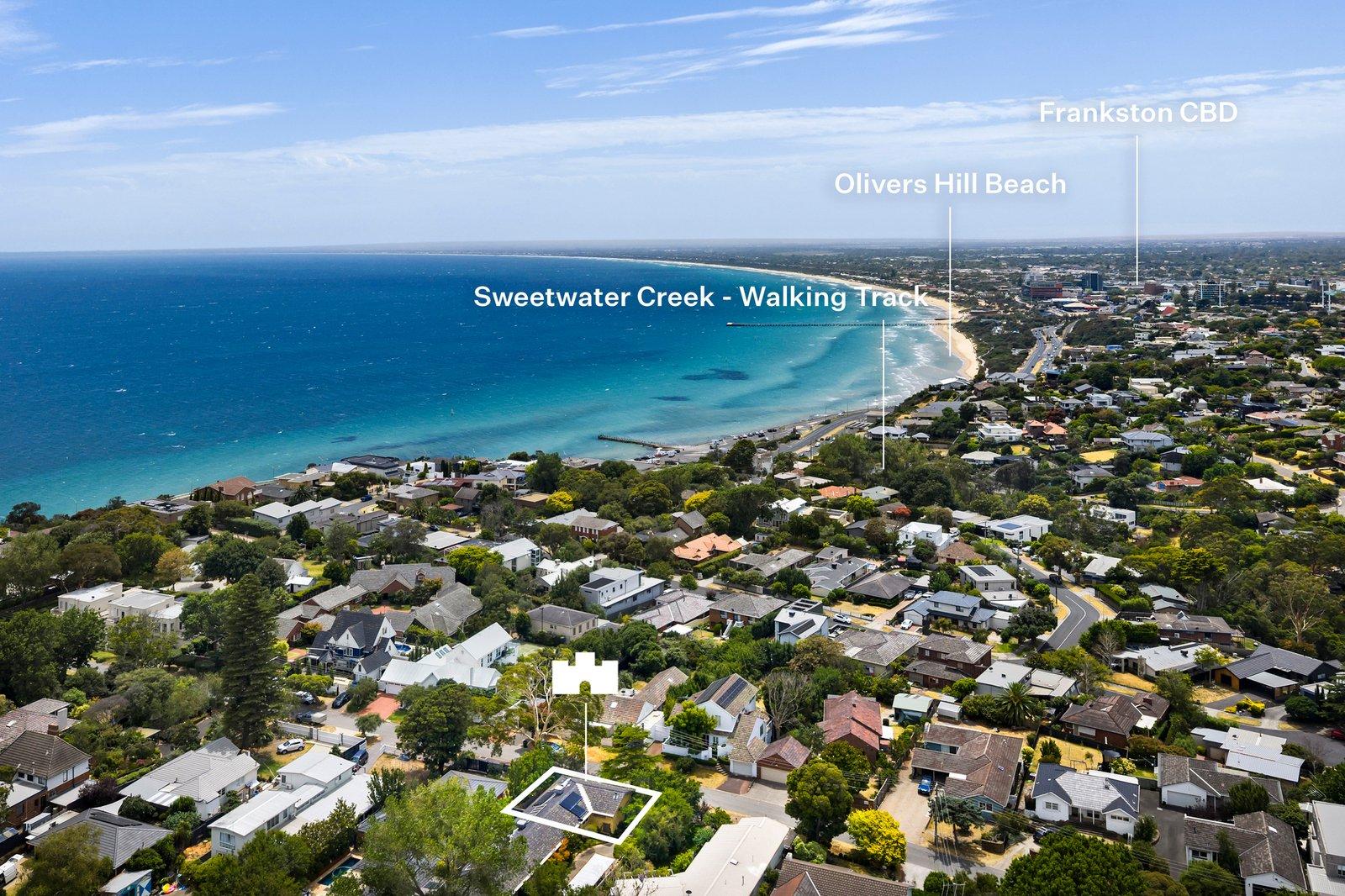 1/18 Bruarong Crescent, Frankston South, 3199