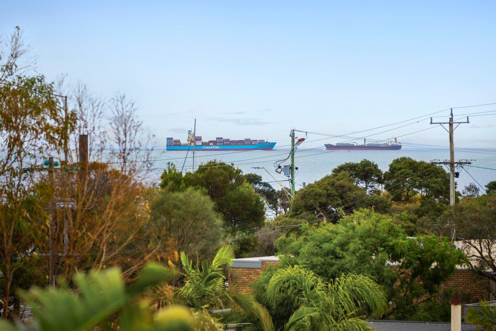 12 Brooks Avenue, Blairgowrie, 3942