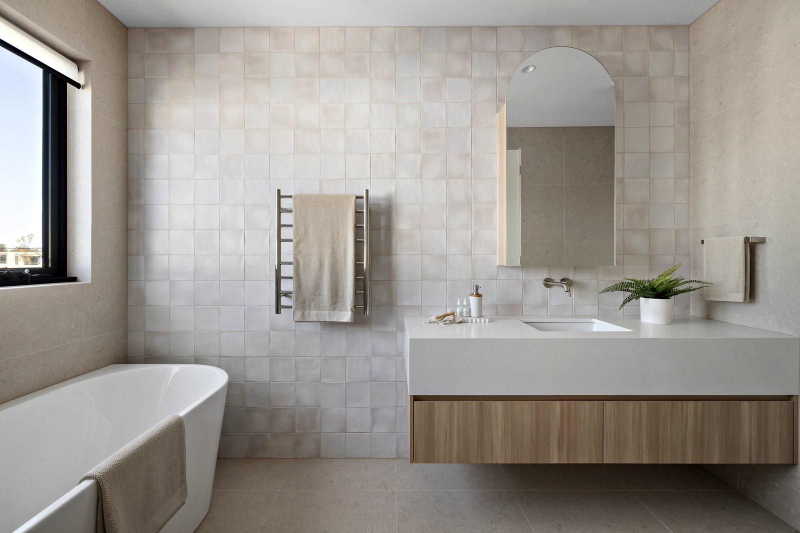 17A Seaton Road, Mornington, 3931