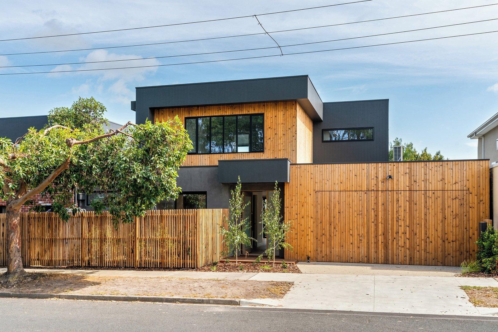 14 Tyalla Grove, Mornington, 3931