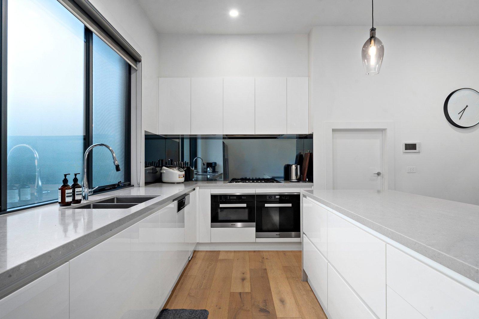 1/4 Garden Road, Camberwell, 3124