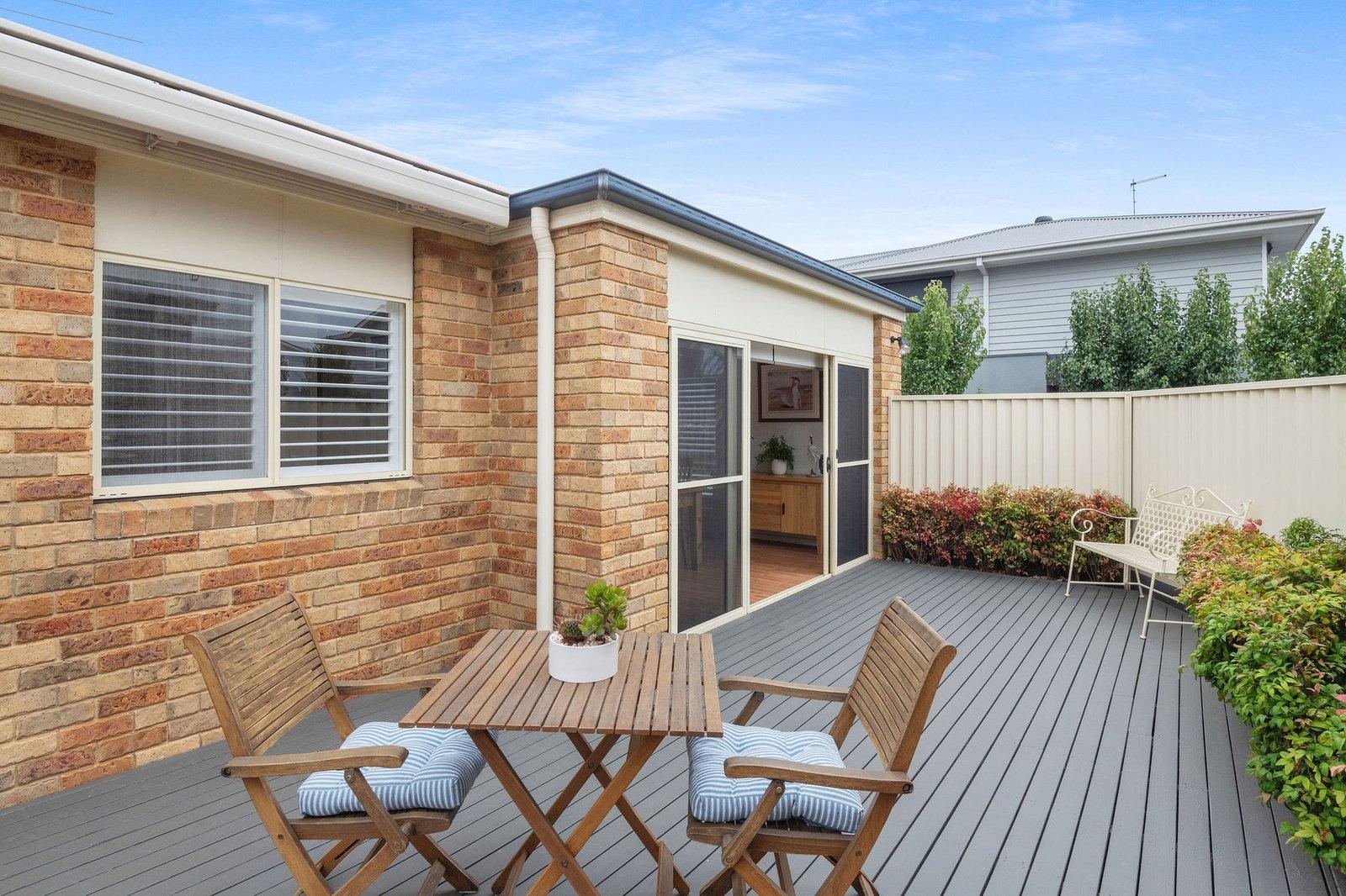 1/5 Ti Tree Grove, Mornington, 3931