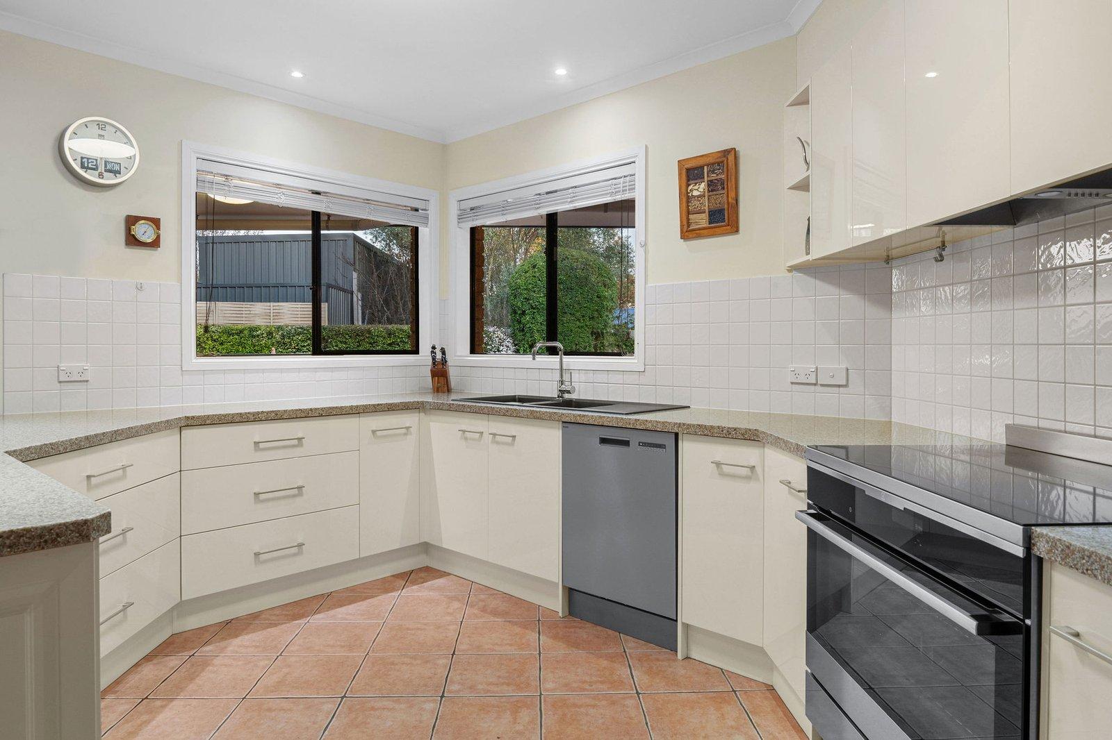 15 Aquarius Court, Mornington, 3931