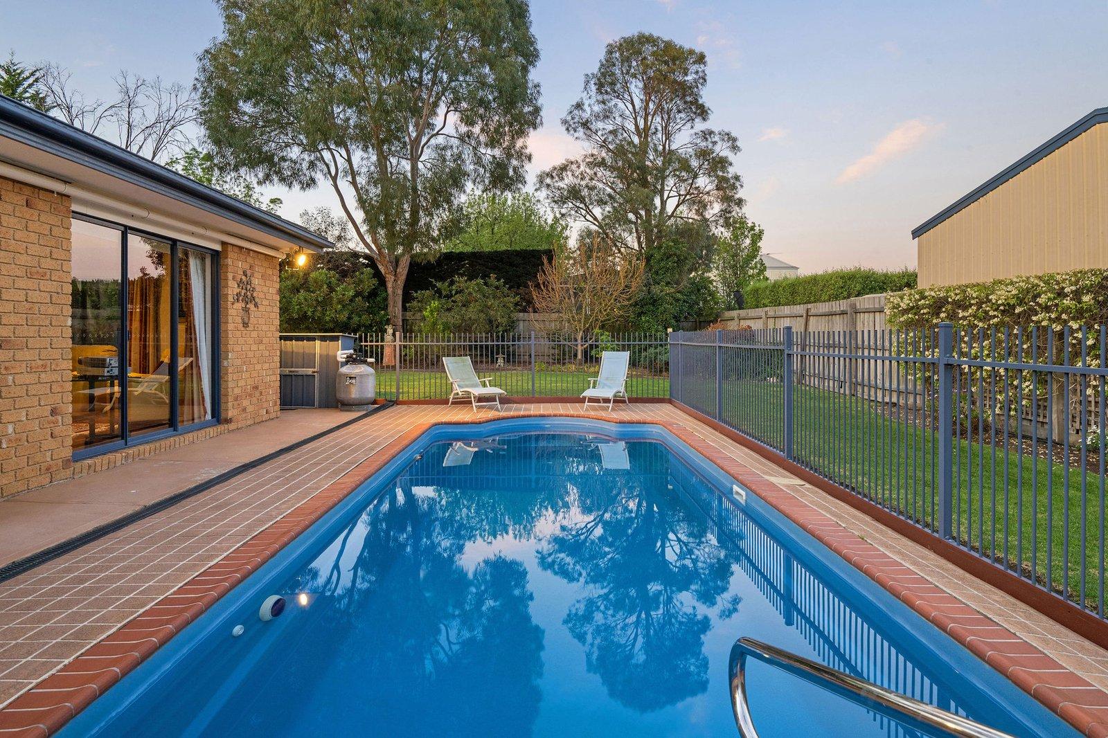 15 Aquarius Court, Mornington, 3931