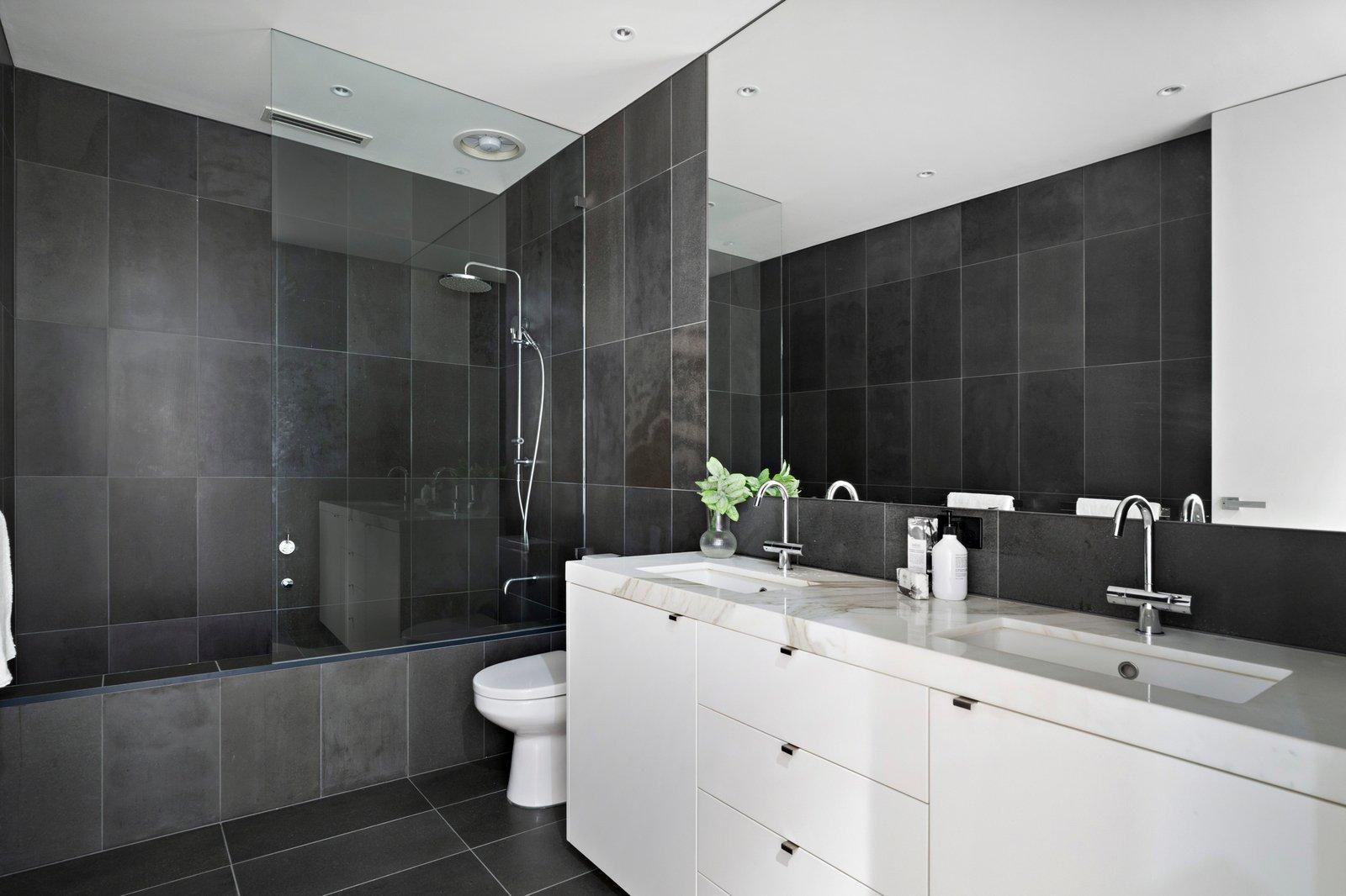 16 Chomley Street, Prahran, 3181