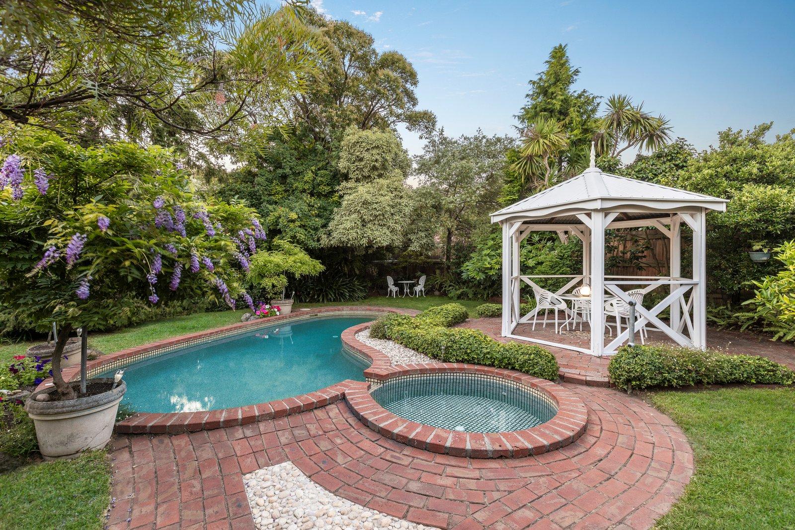 16 Newton Street, Surrey Hills, 3127