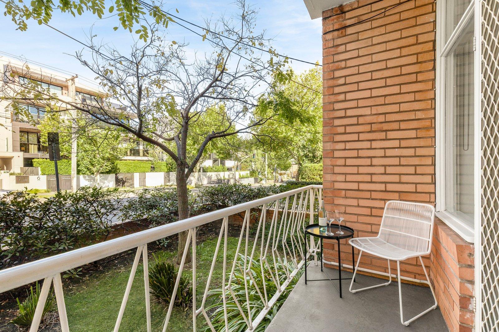 1/637 Malvern Road, Toorak, 3142