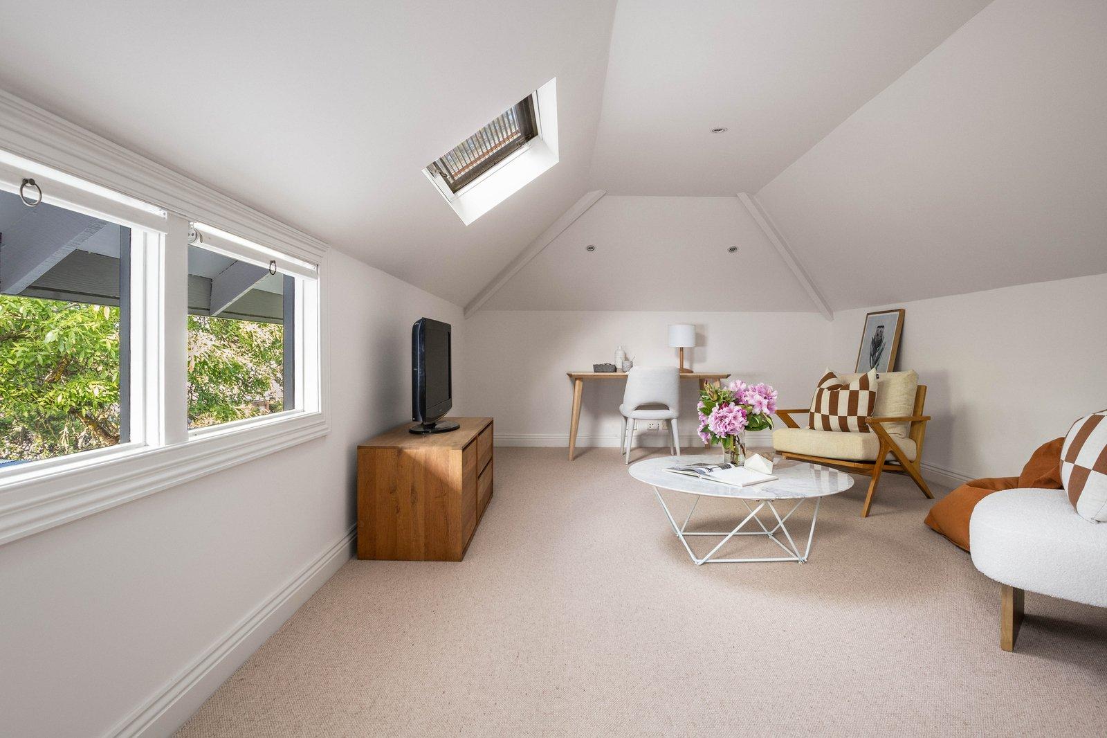 17 Essex Road, Surrey Hills, 3127