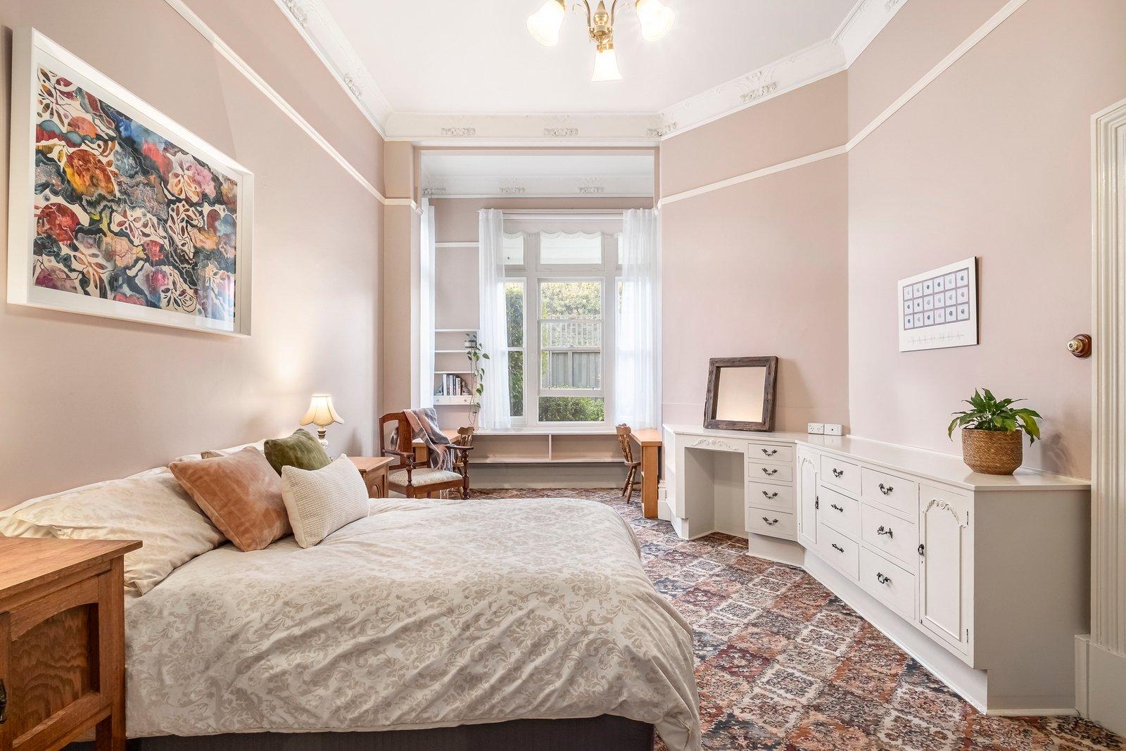 17 Hawthorn Road, Caulfield North, 3161